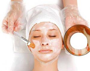 به کمک ماسک ماست و عسل پوست و موی خود را تقویت کنید
